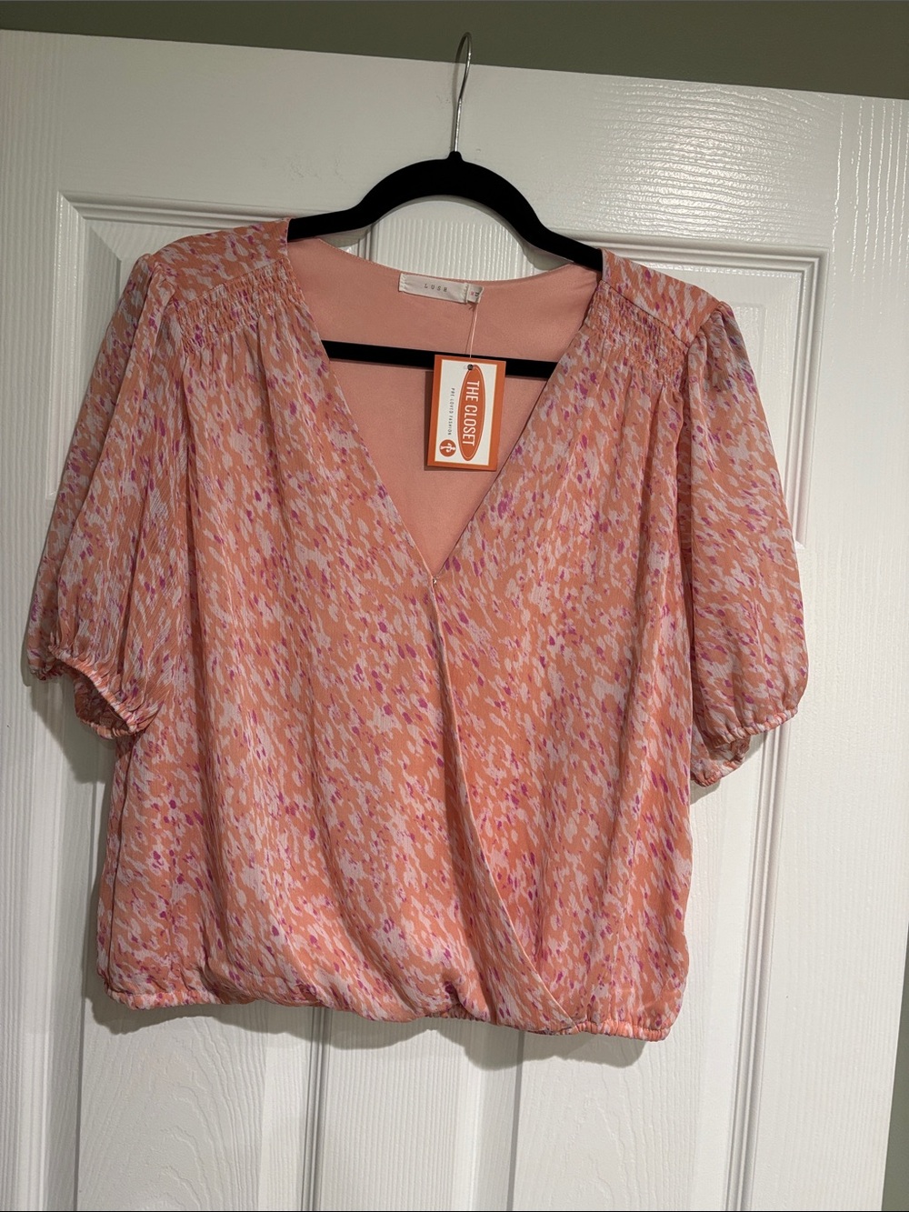 Lush Peach-Pink Printed V-Neck Blouse
